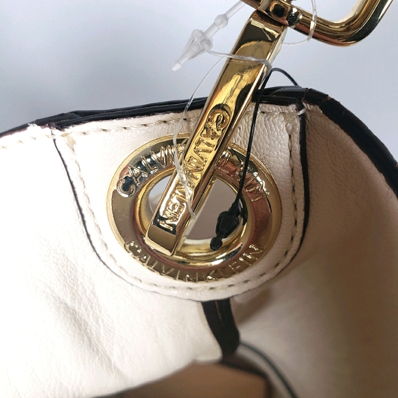 Calvin Klein Reversible Bucket Bag Purse White Tan - Picture 7 of 10